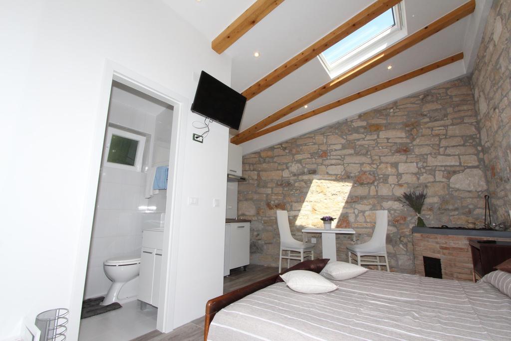 Apartments Santin Ровінь Екстер'єр фото