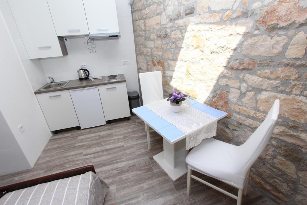 Apartments Santin Ровінь Екстер'єр фото