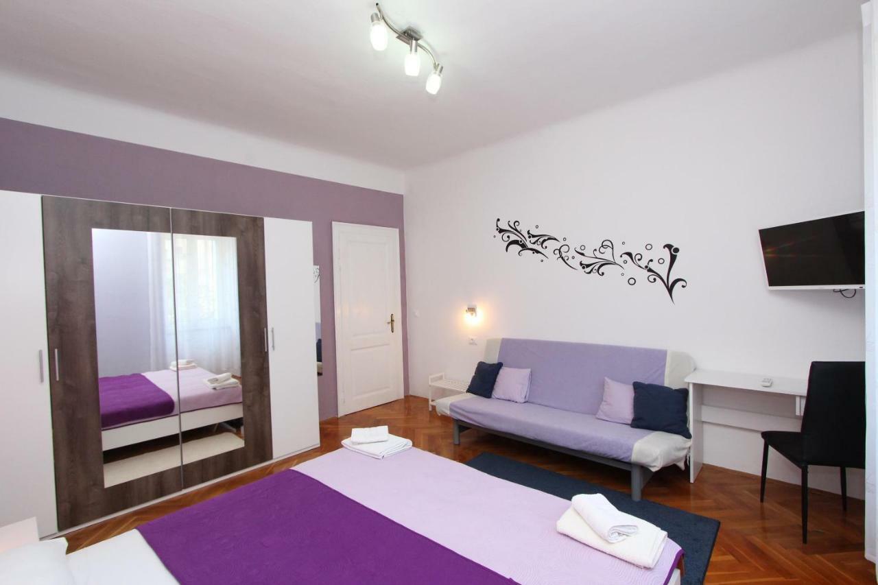 Apartments Santin Ровінь Екстер'єр фото