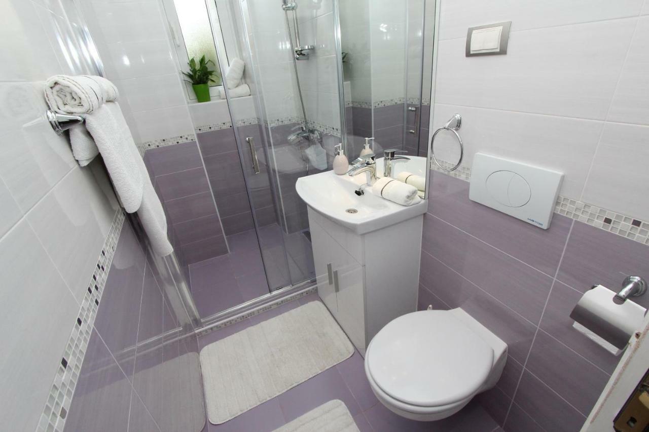 Apartments Santin Ровінь Екстер'єр фото