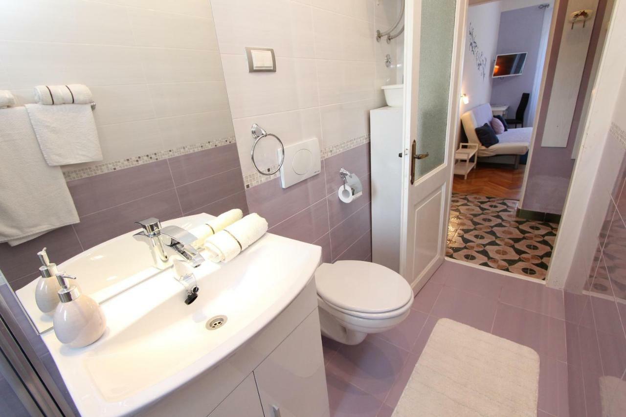 Apartments Santin Ровінь Екстер'єр фото